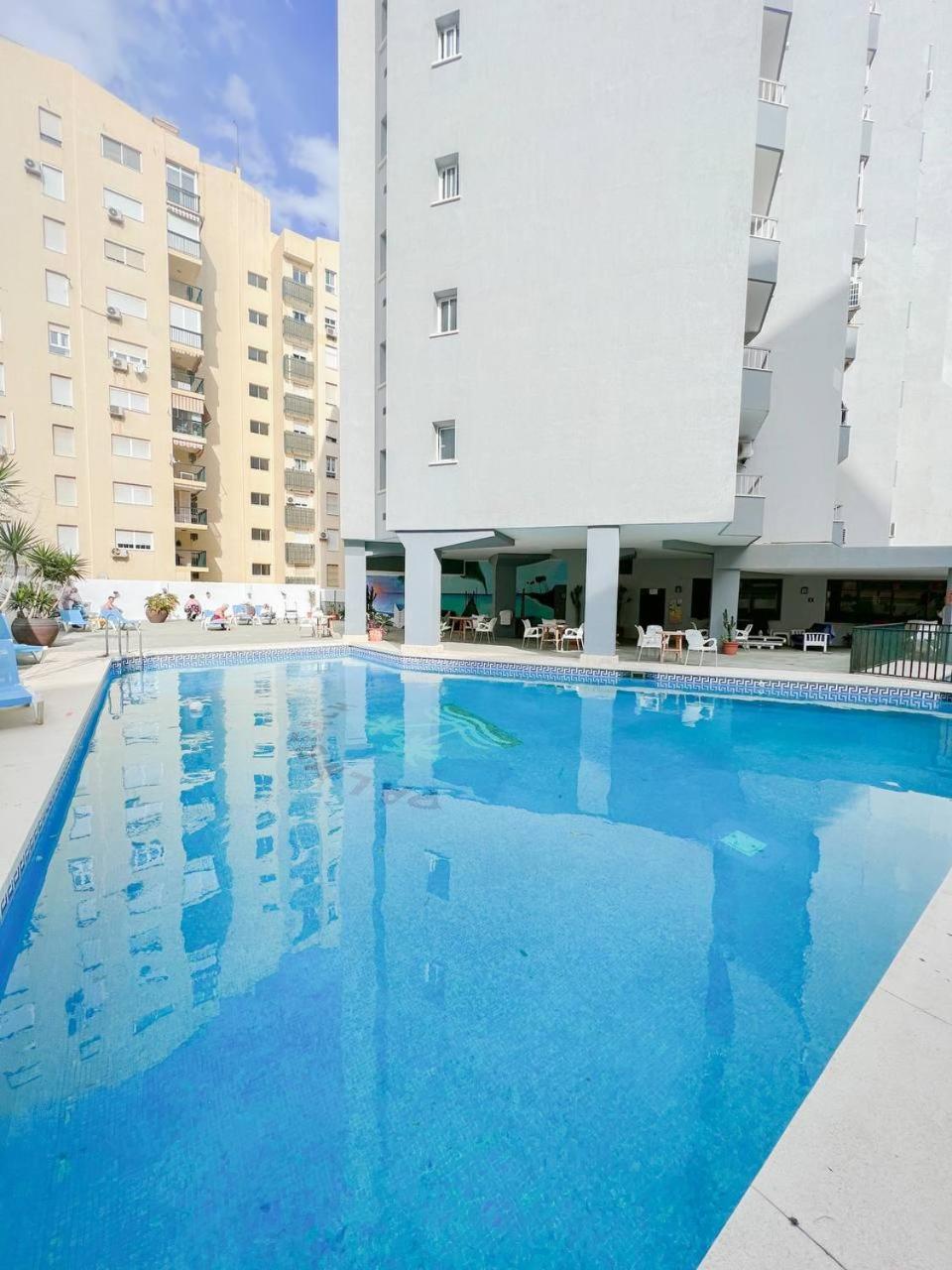 Palm Beach Aparment Sea Views Torremolinos Kültér fotó